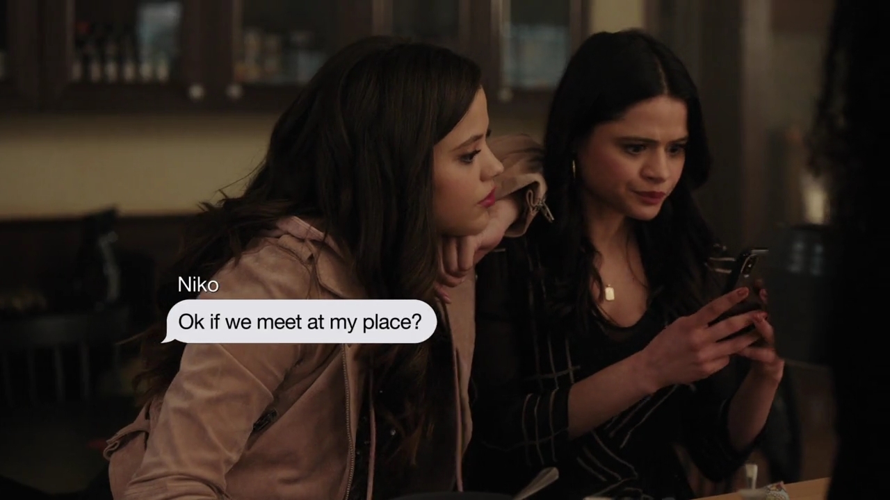 Charmed-Online-dot-nl_Charmed-1x17Surrender00248.jpg