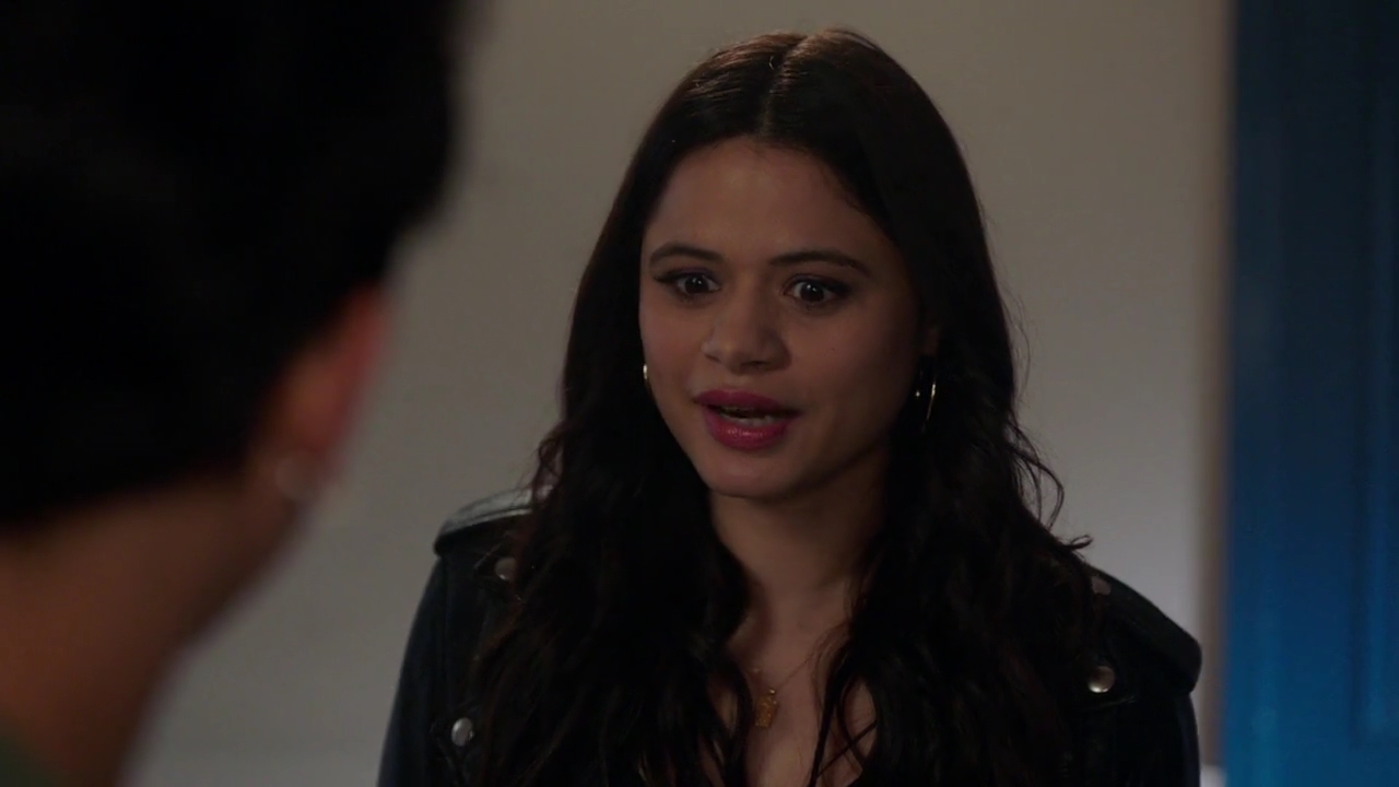 Charmed-Online-dot-nl_Charmed-1x17Surrender00265.jpg