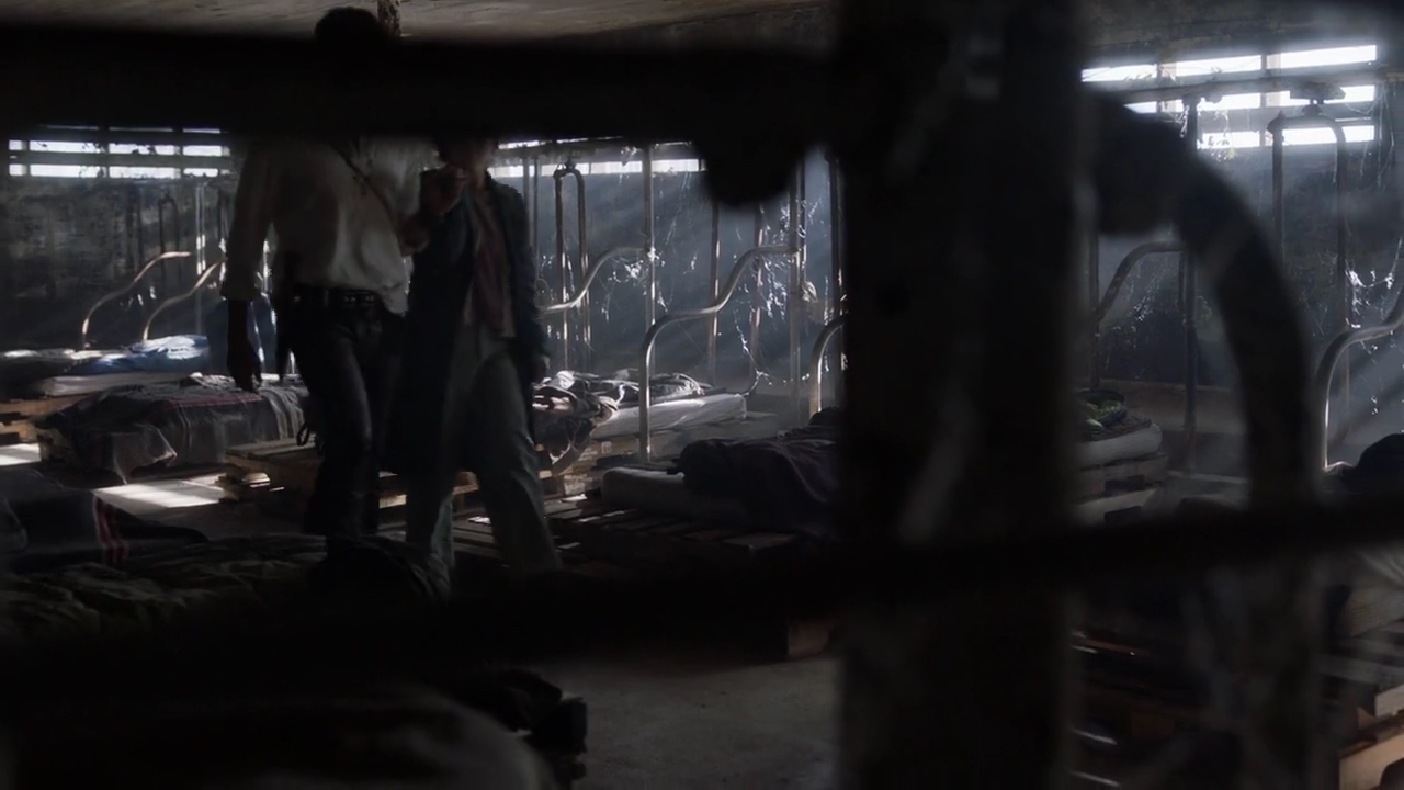 Charmed-Online-dot-nl_Charmed-1x17Surrender00433.jpg