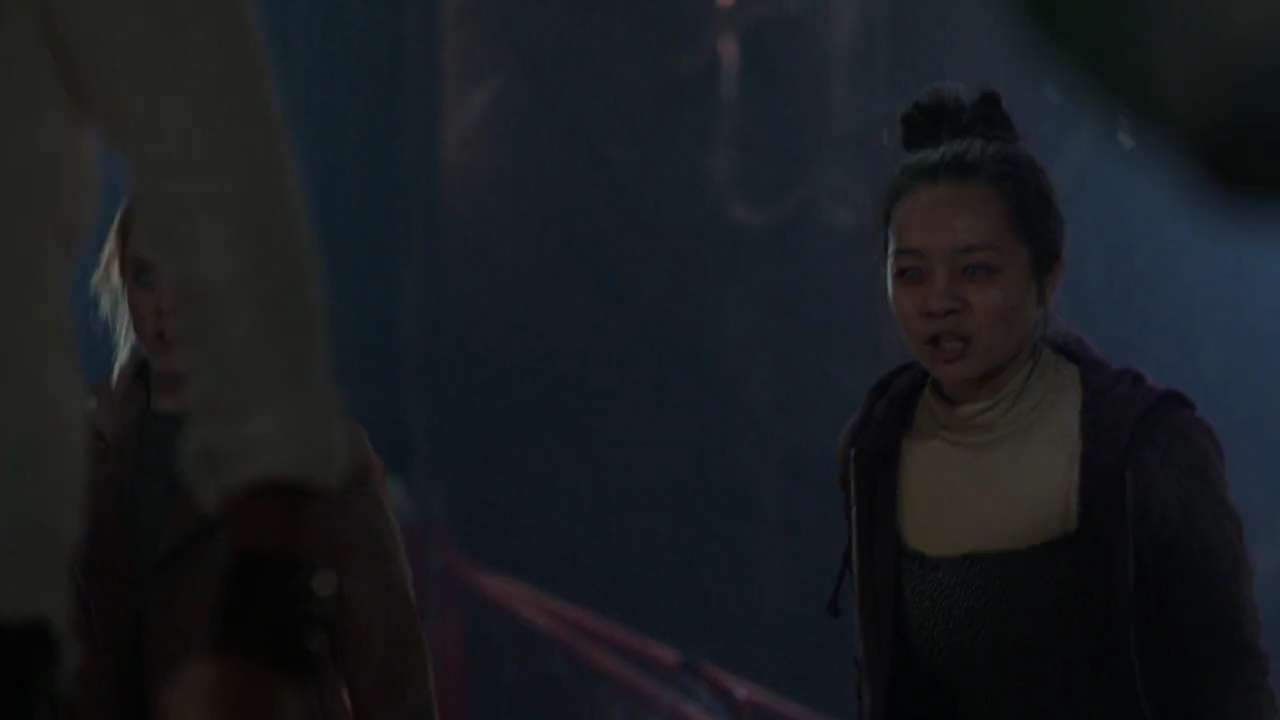 Charmed-Online-dot-nl_Charmed-1x17Surrender00478.jpg