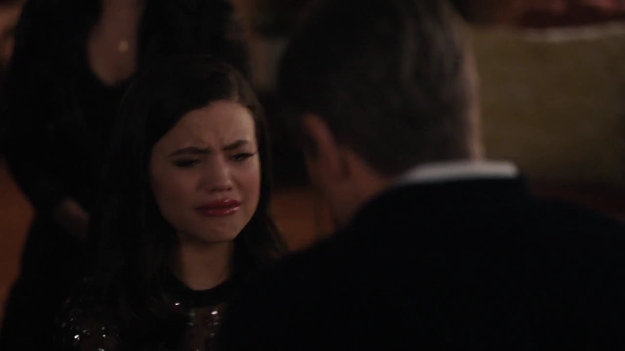 Charmed-Online-dot-nl_Charmed-1x17Surrender00634.jpg