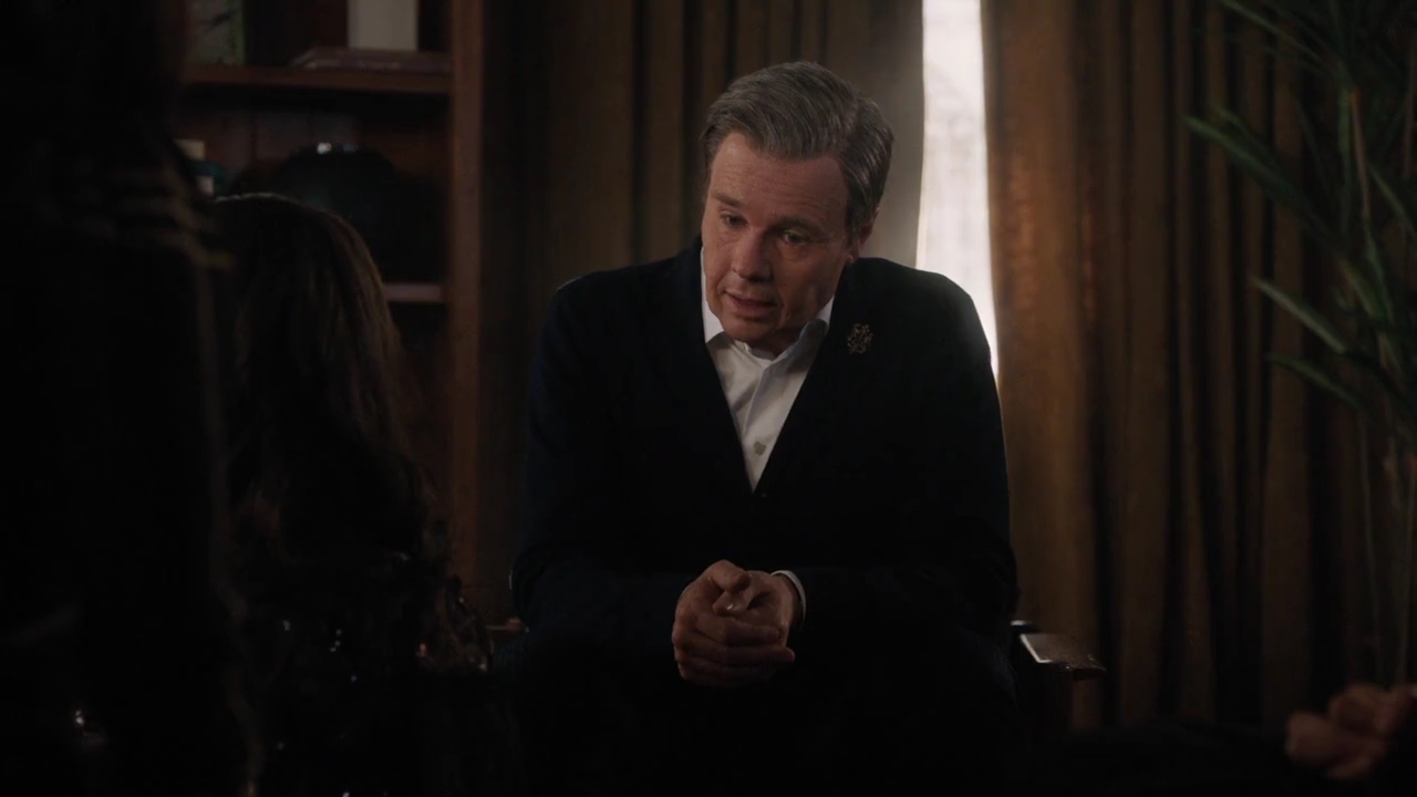 Charmed-Online-dot-nl_Charmed-1x17Surrender00698.jpg