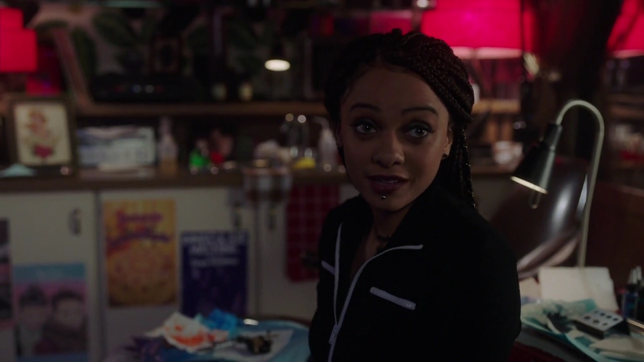 Charmed-Online-dot-nl_Charmed-1x17Surrender00789.jpg