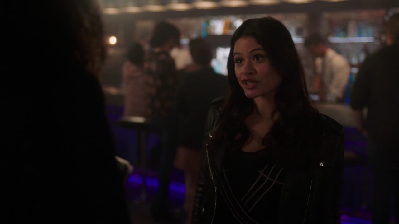 Charmed-Online-dot-nl_Charmed-1x17Surrender00923.jpg