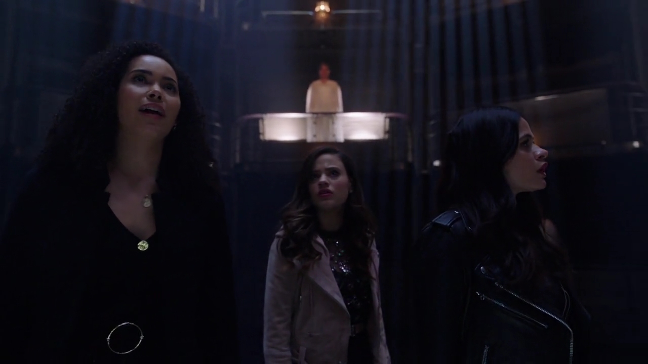 Charmed-Online-dot-nl_Charmed-1x17Surrender00981.jpg