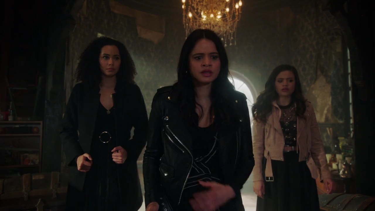 Charmed-Online-dot-nl_Charmed-1x17Surrender01031.jpg