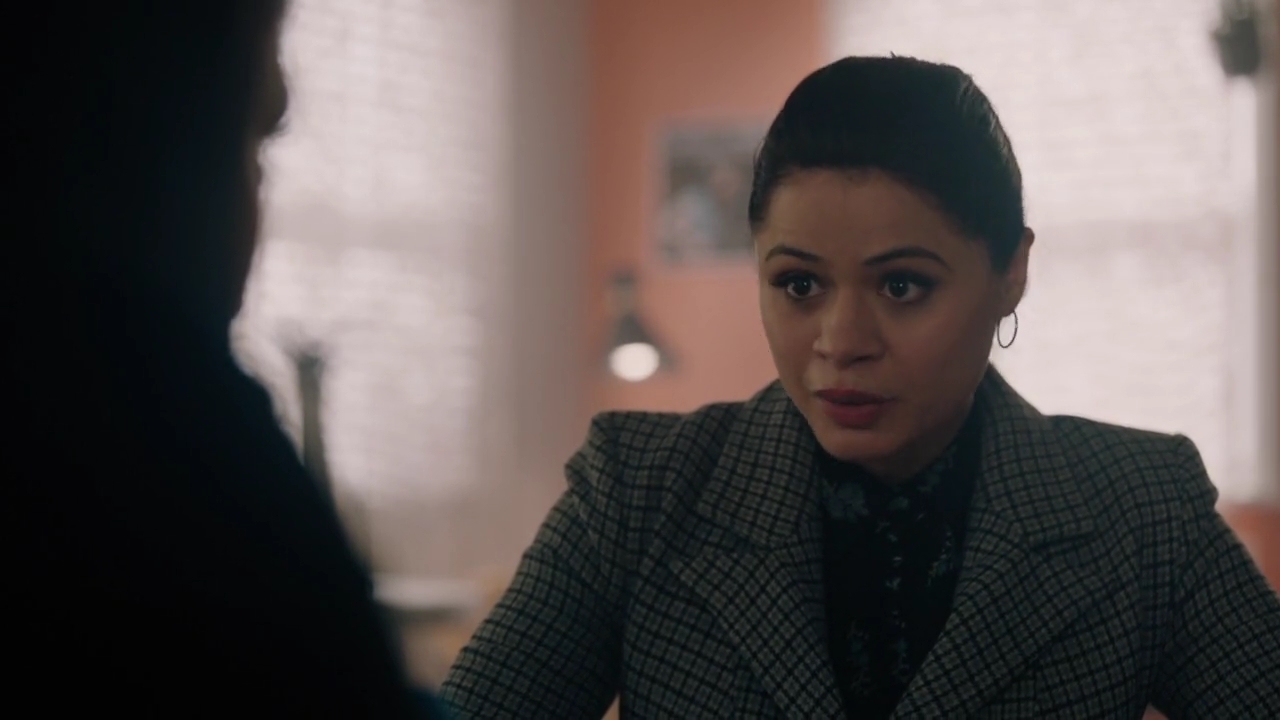 Charmed-Online-dot-nl_Charmed-1x17Surrender01079.jpg