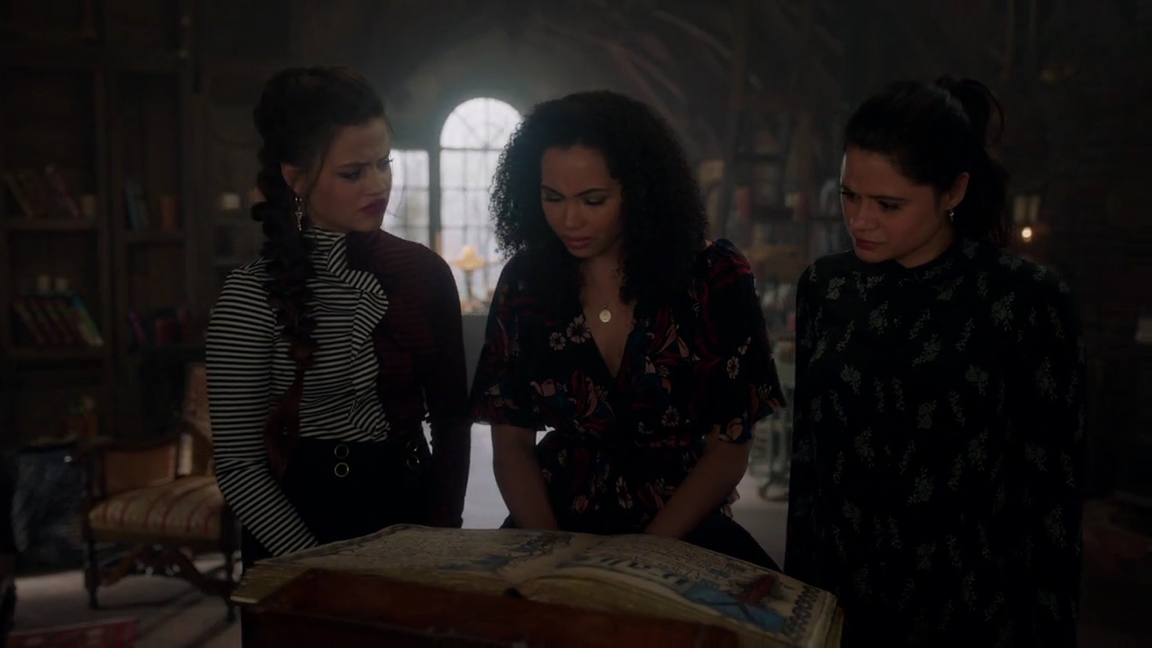 Charmed-Online-dot-nl_Charmed-1x17Surrender01125.jpg