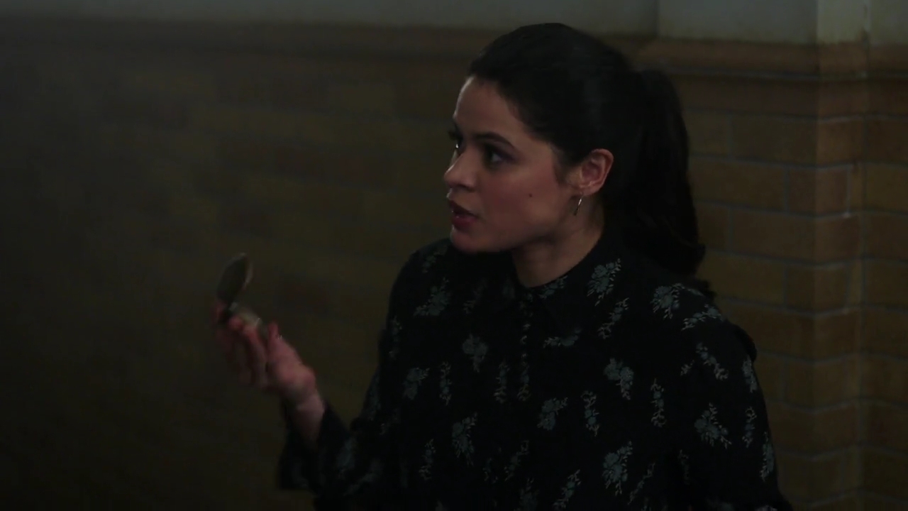Charmed-Online-dot-nl_Charmed-1x17Surrender01391.jpg