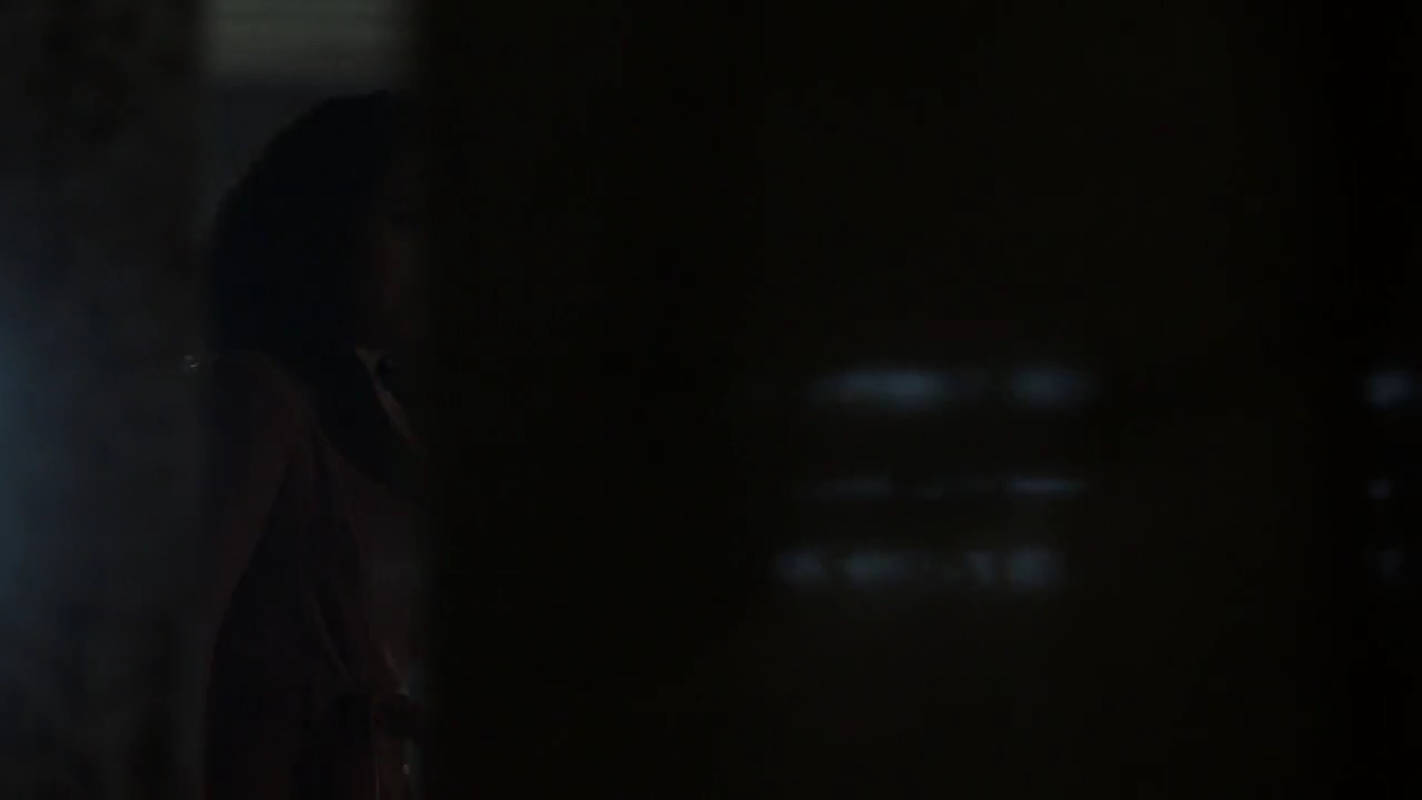 Charmed-Online-dot-nl_Charmed-1x17Surrender01752.jpg