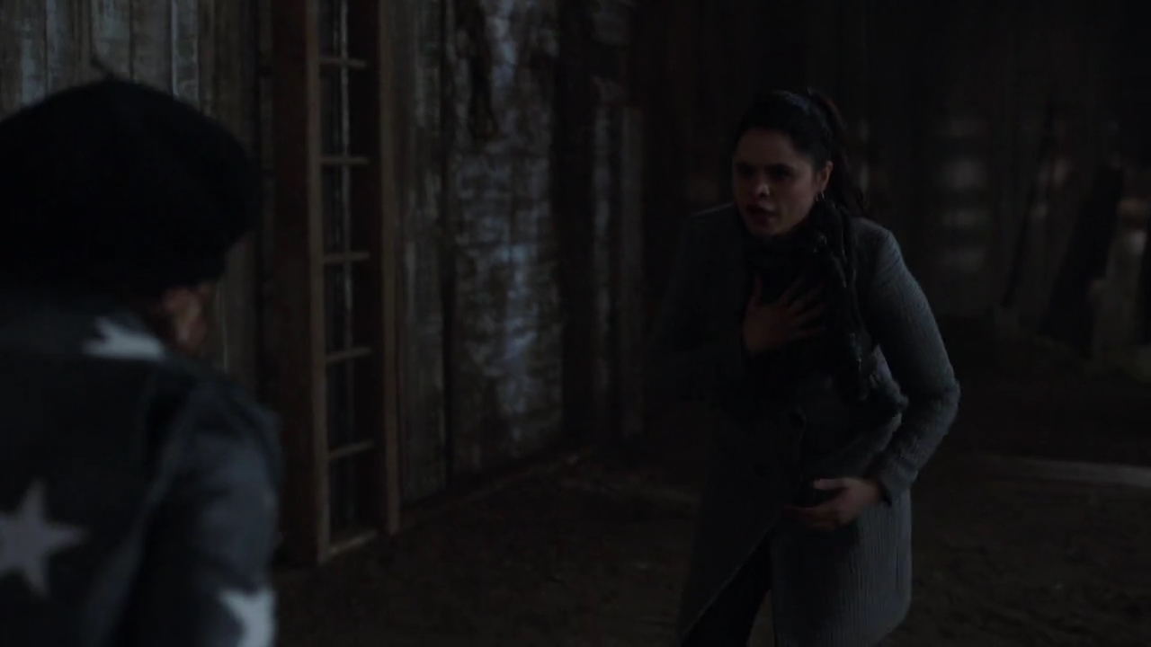 Charmed-Online-dot-nl_Charmed-1x17Surrender01866.jpg