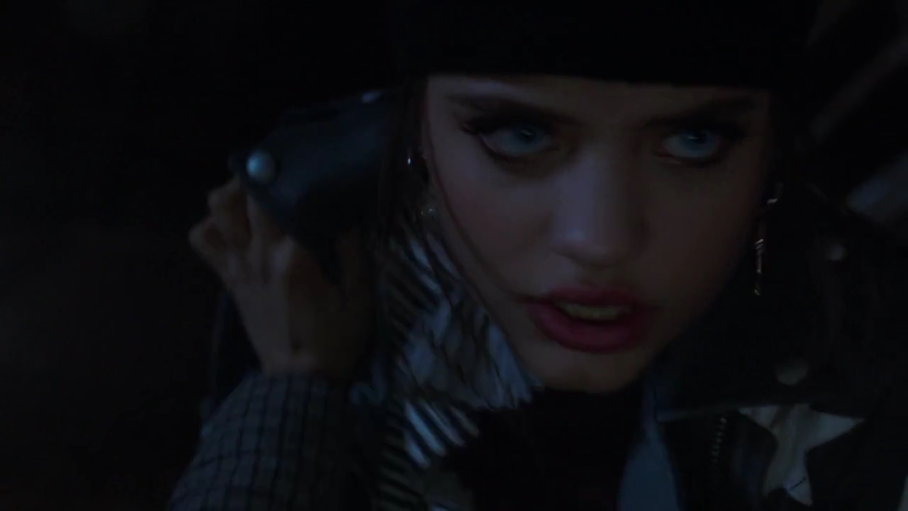 Charmed-Online-dot-nl_Charmed-1x17Surrender01934.jpg
