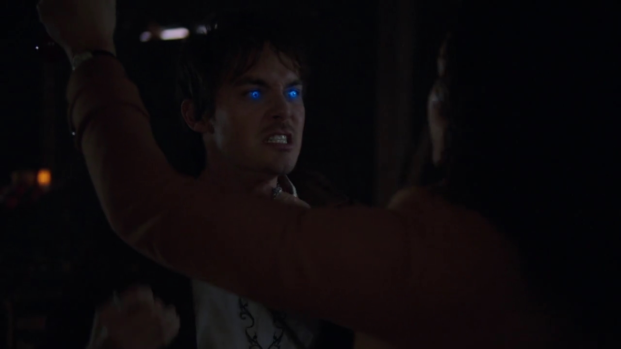 Charmed-Online-dot-nl_Charmed-1x17Surrender01952.jpg
