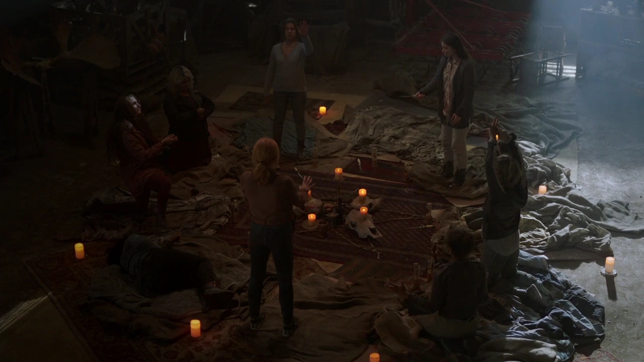 Charmed-Online-dot-nl_Charmed-1x17Surrender01962.jpg