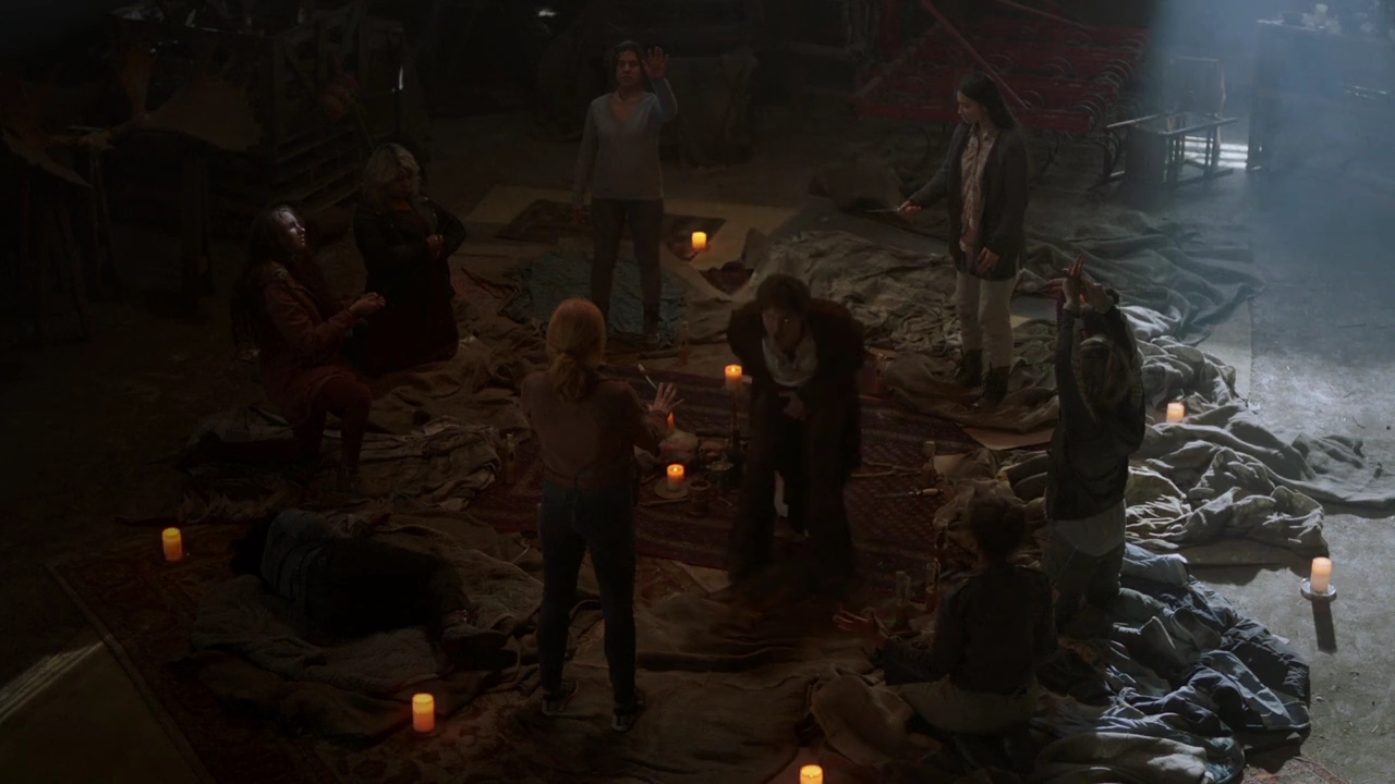 Charmed-Online-dot-nl_Charmed-1x17Surrender01967.jpg