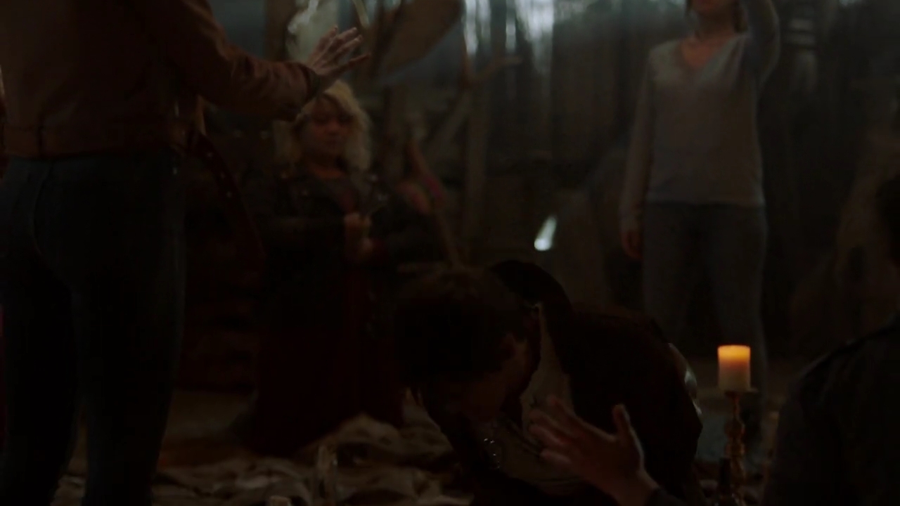Charmed-Online-dot-nl_Charmed-1x17Surrender01972.jpg