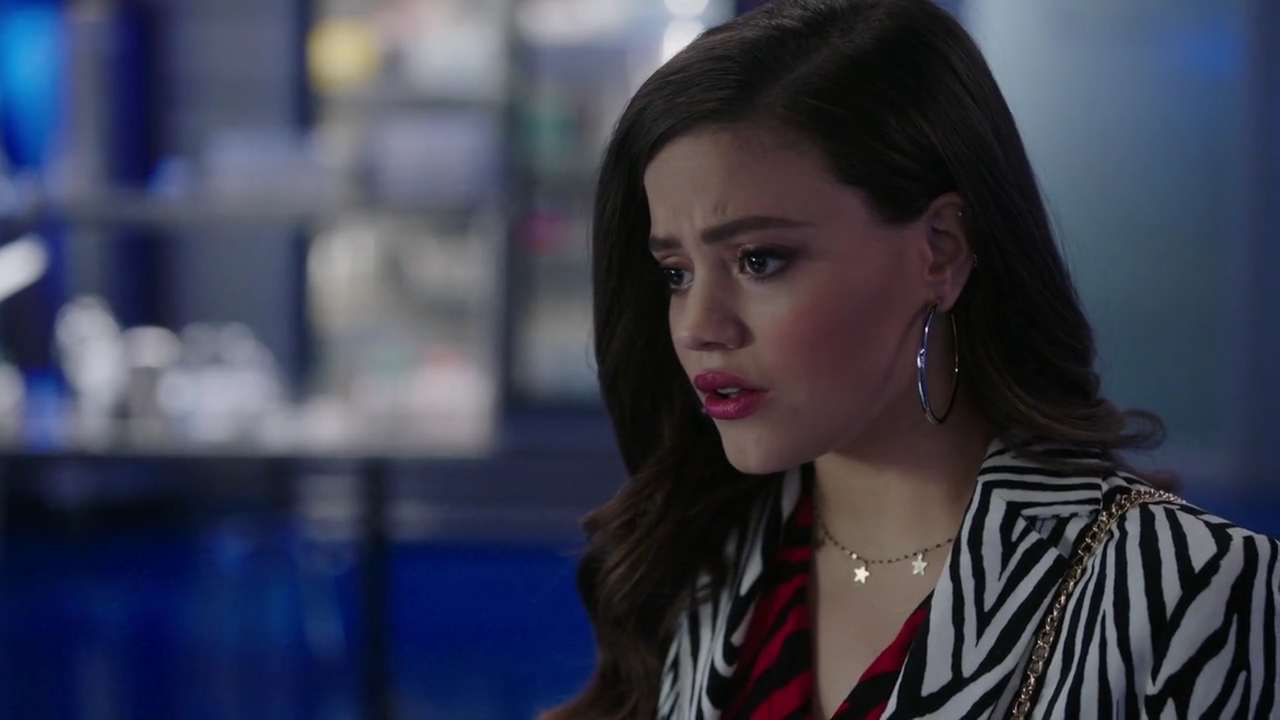 Charmed-Online-dot-nl_Charmed-1x17Surrender02111.jpg