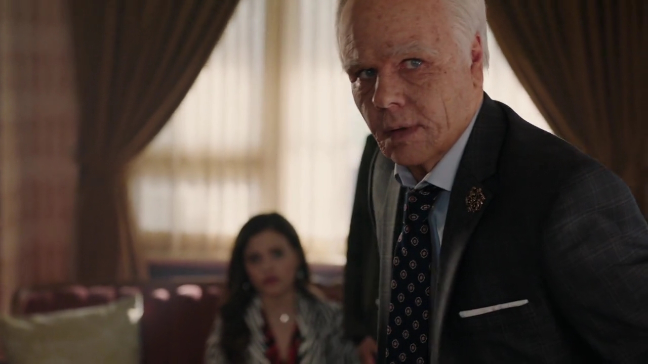 Charmed-Online-dot-nl_Charmed-1x17Surrender02285.jpg