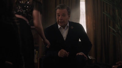 Charmed-Online-dot-nl_Charmed-1x17Surrender00708.jpg