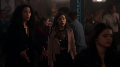 Charmed-Online-dot-nl_Charmed-1x17Surrender00949.jpg