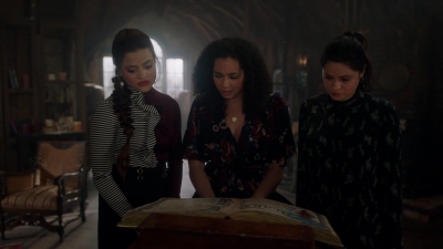 Charmed-Online-dot-nl_Charmed-1x17Surrender01129.jpg