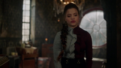 Charmed-Online-dot-nl_Charmed-1x17Surrender01167.jpg