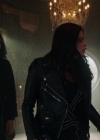 Charmed-Online-dot-nl_Charmed-1x17Surrender01025.jpg