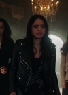 Charmed-Online-dot-nl_Charmed-1x17Surrender01029.jpg