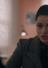 Charmed-Online-dot-nl_Charmed-1x17Surrender01077.jpg