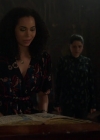 Charmed-Online-dot-nl_Charmed-1x17Surrender01091.jpg