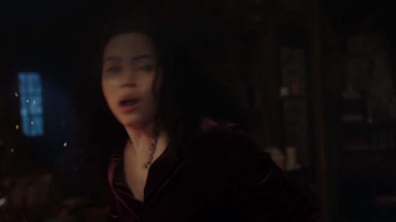 Charmed-Online-dot-nl_Charmed-1x18TheReplacement00112.jpg