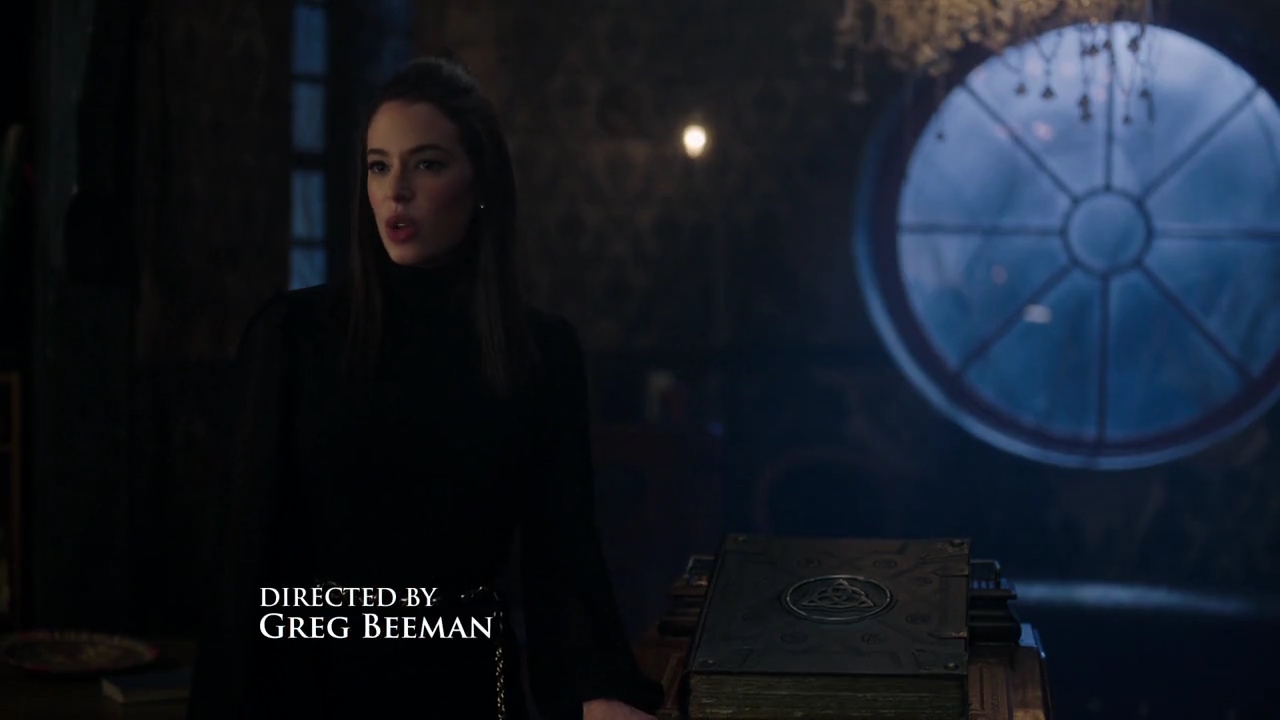 Charmed-Online-dot-nl_Charmed-1x18TheReplacement00259.jpg