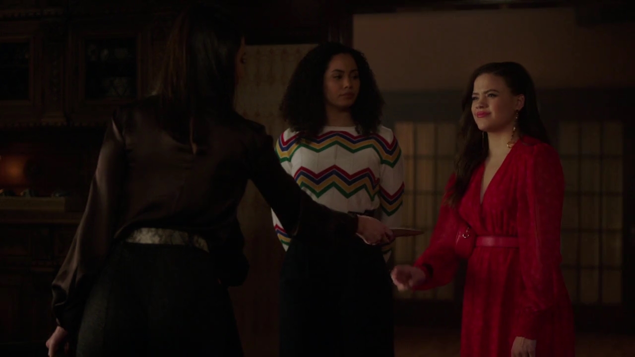 Charmed-Online-dot-nl_Charmed-1x18TheReplacement00582.jpg