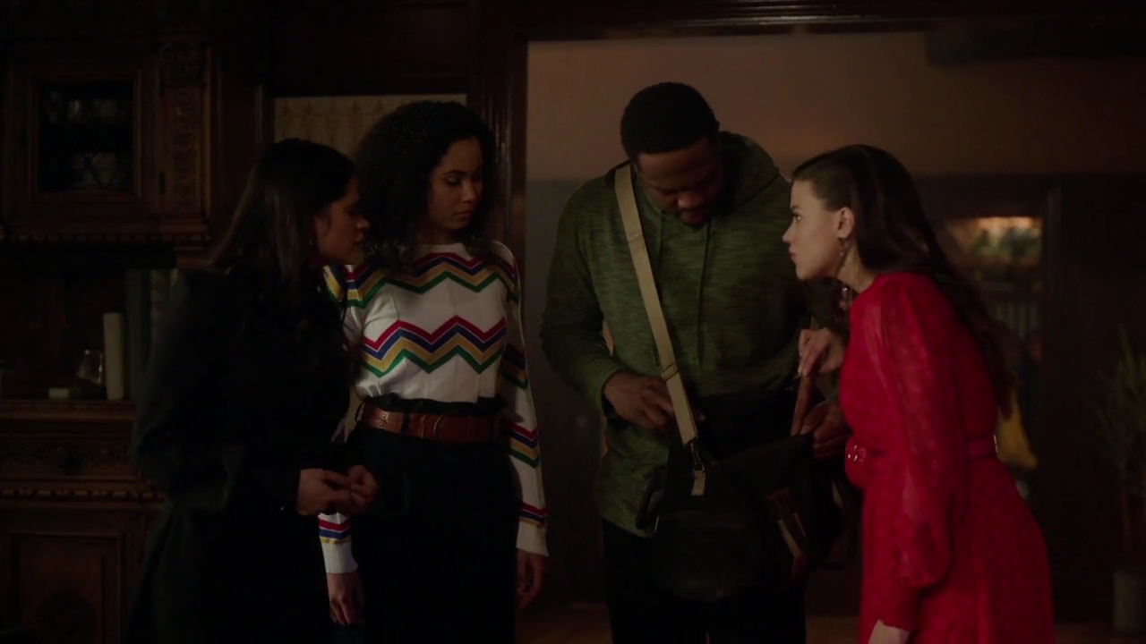 Charmed-Online-dot-nl_Charmed-1x18TheReplacement00615.jpg