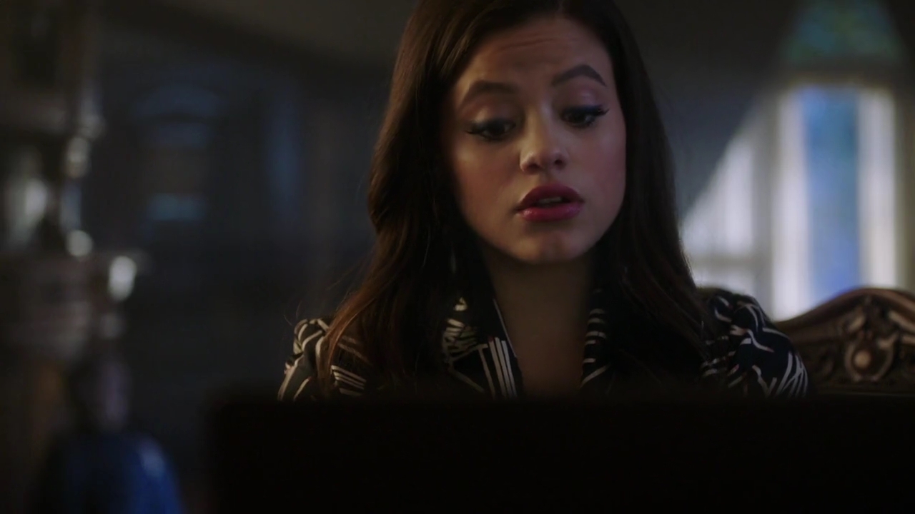 Charmed-Online-dot-nl_Charmed-1x18TheReplacement00755.jpg