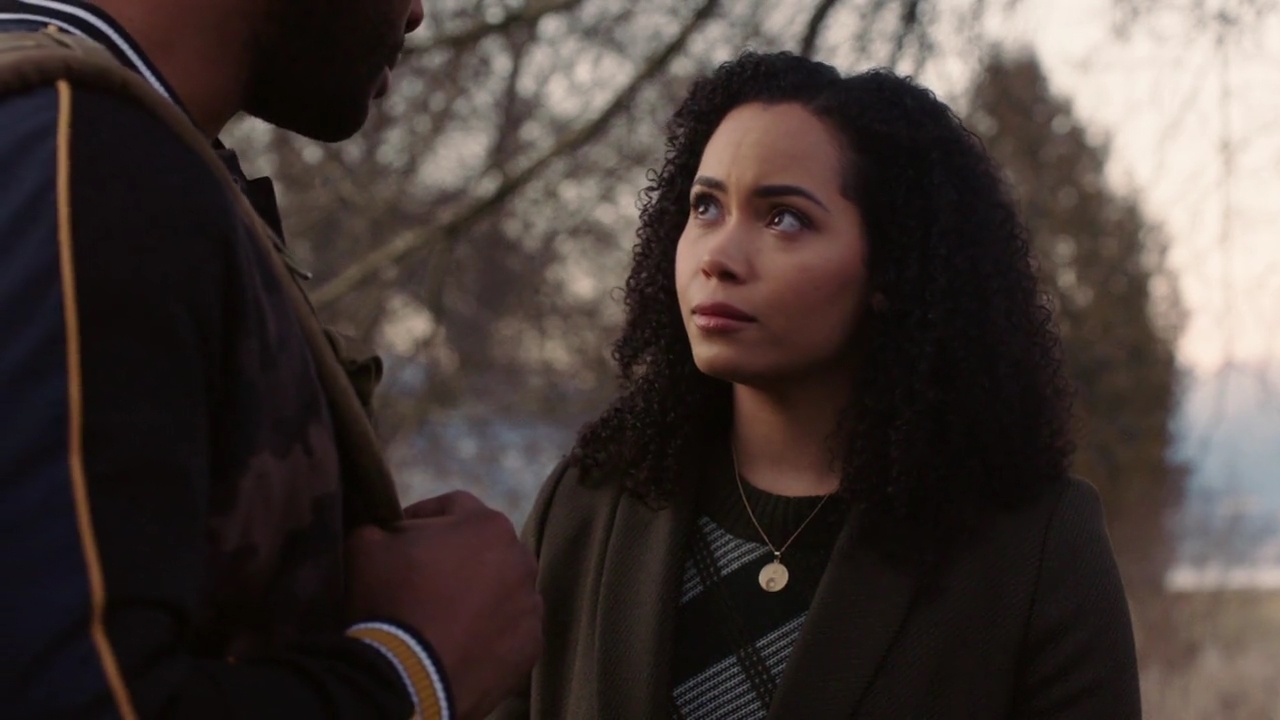 Charmed-Online-dot-nl_Charmed-1x18TheReplacement00924.jpg