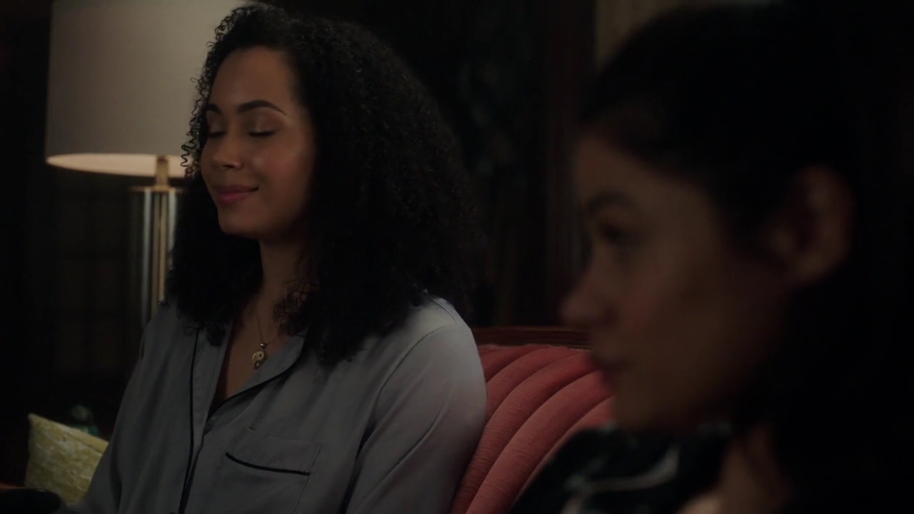 Charmed-Online-dot-nl_Charmed-1x18TheReplacement00944.jpg