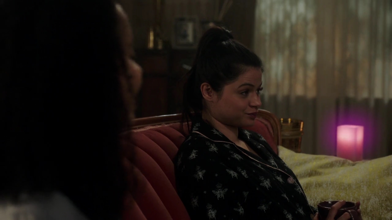 Charmed-Online-dot-nl_Charmed-1x18TheReplacement00948.jpg