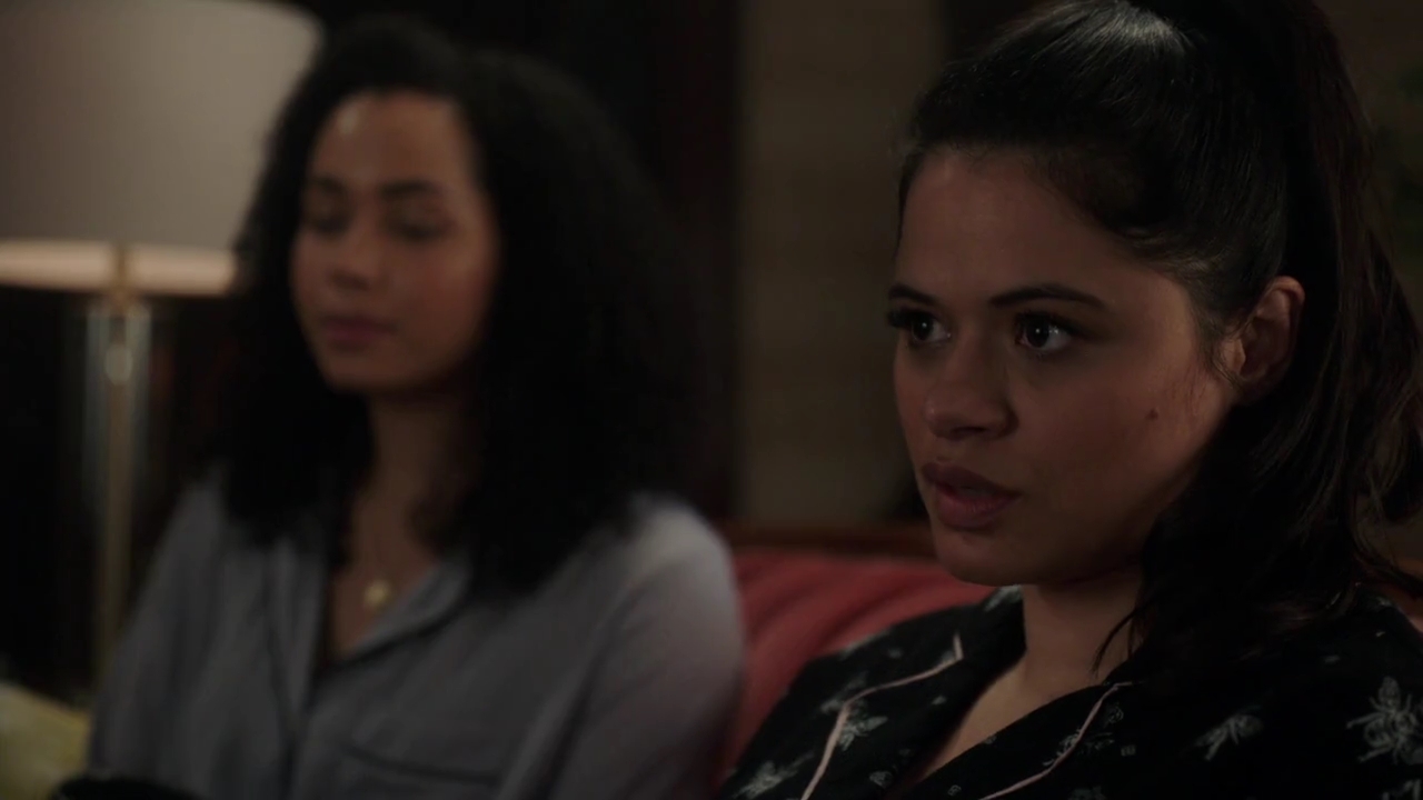 Charmed-Online-dot-nl_Charmed-1x18TheReplacement00959.jpg