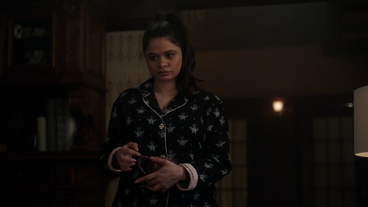 Charmed-Online-dot-nl_Charmed-1x18TheReplacement00979.jpg