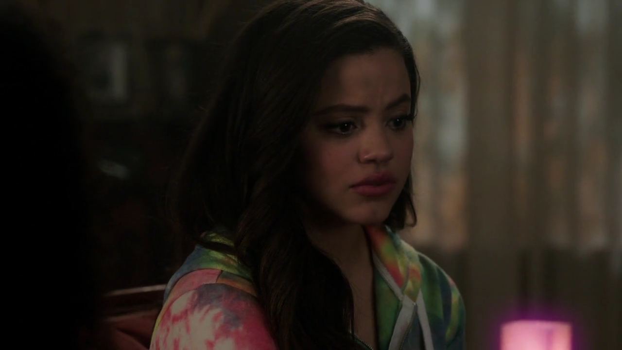 Charmed-Online-dot-nl_Charmed-1x18TheReplacement01024.jpg
