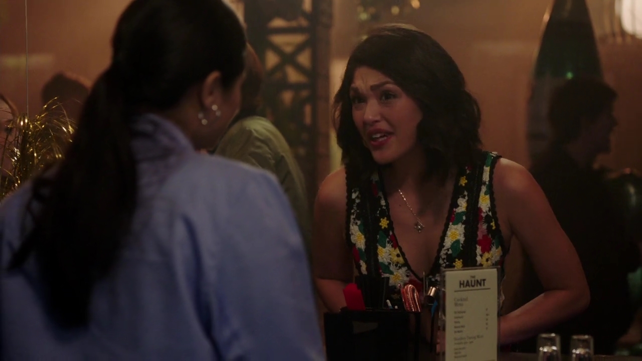 Charmed-Online-dot-nl_Charmed-1x18TheReplacement01228.jpg