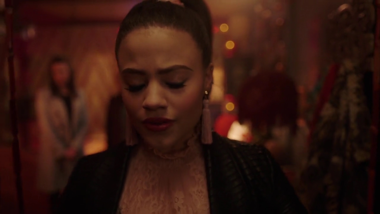 Charmed-Online-dot-nl_Charmed-1x18TheReplacement01372.jpg
