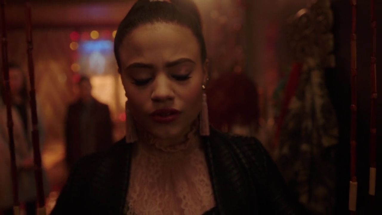 Charmed-Online-dot-nl_Charmed-1x18TheReplacement01373.jpg