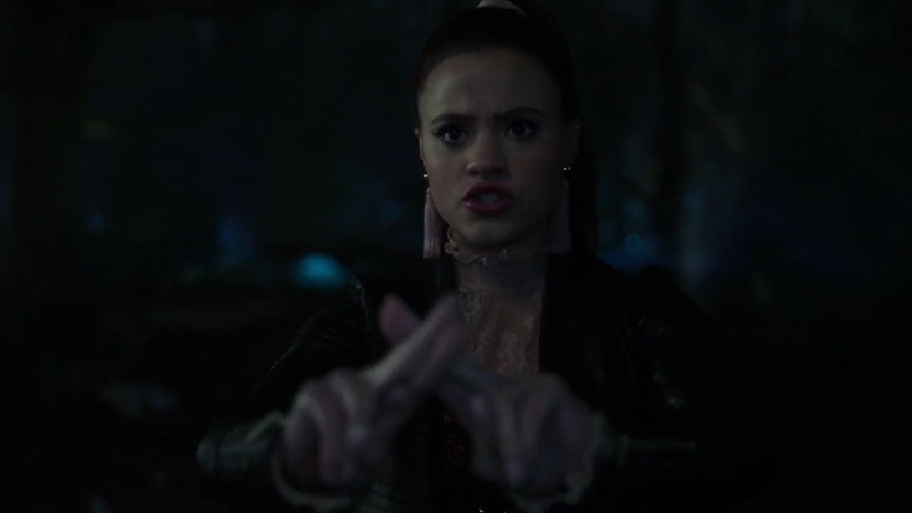 Charmed-Online-dot-nl_Charmed-1x18TheReplacement01612.jpg