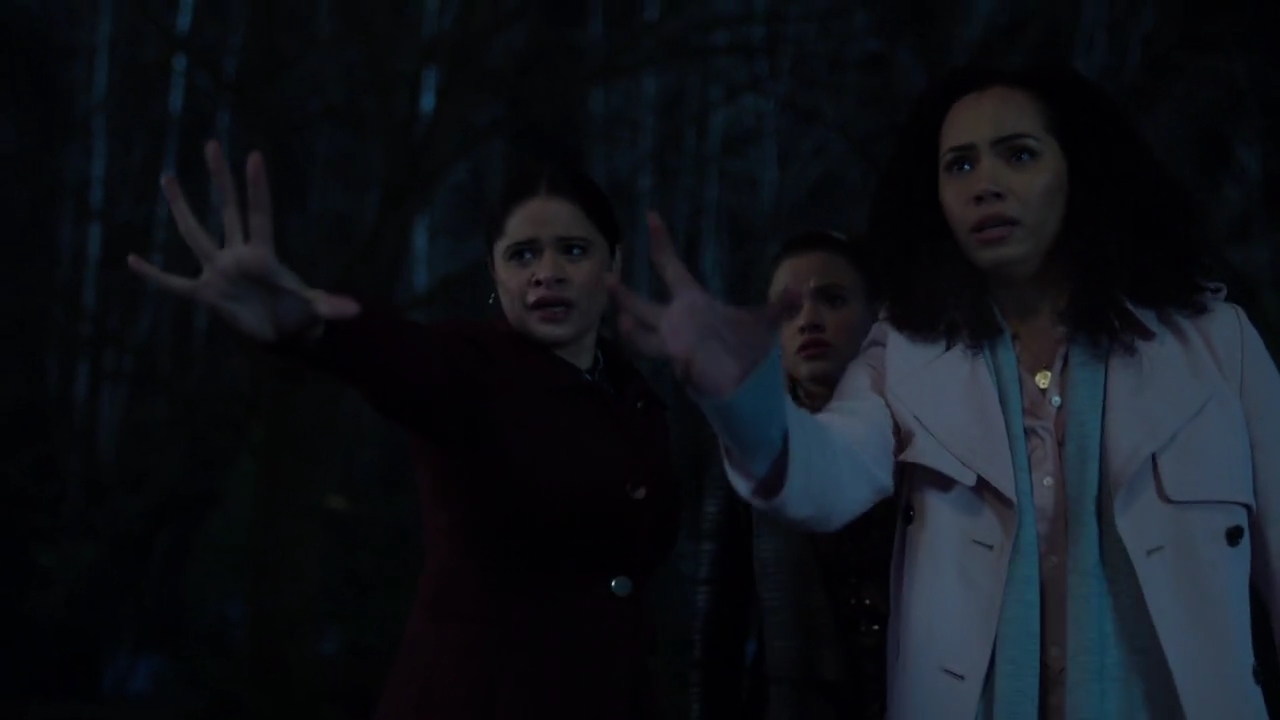 Charmed-Online-dot-nl_Charmed-1x18TheReplacement01623.jpg