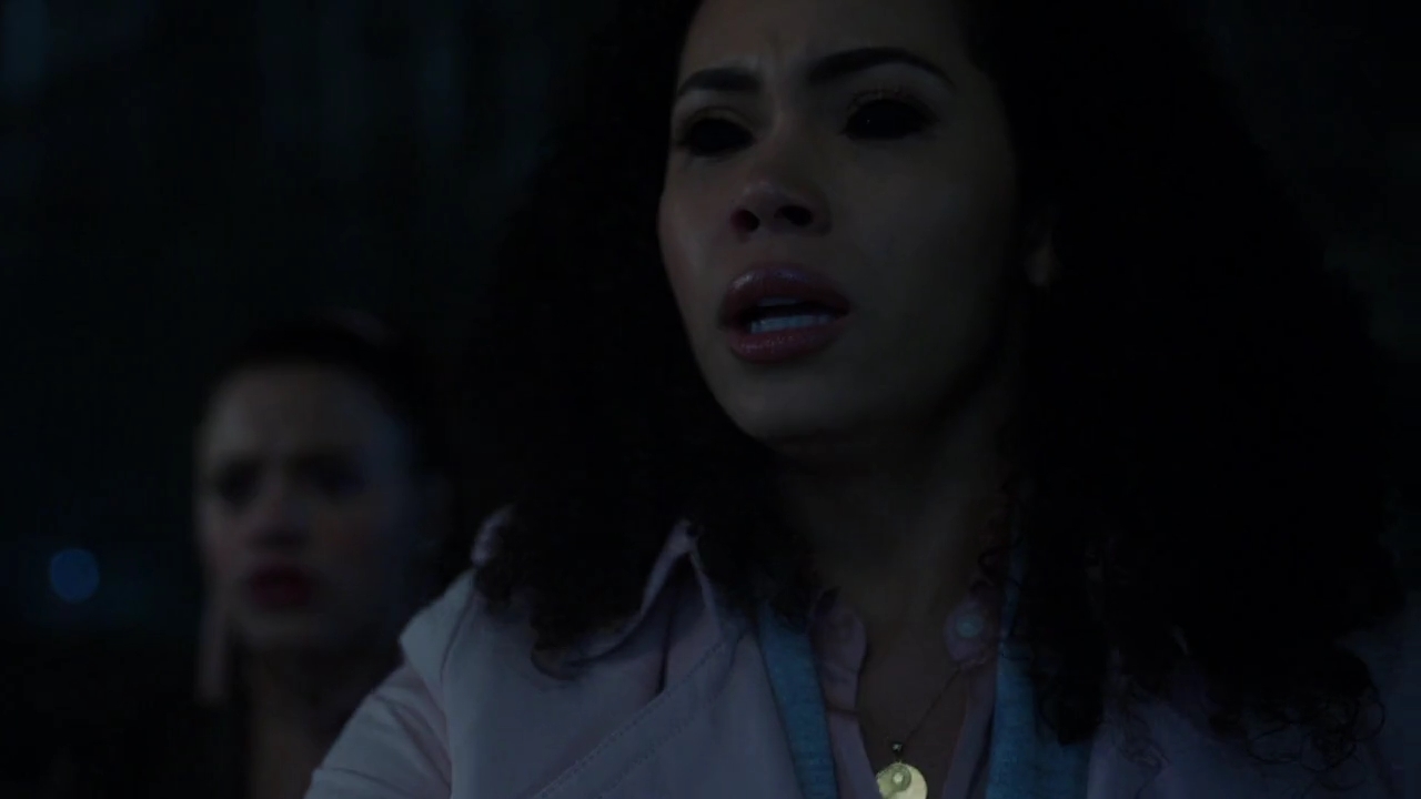 Charmed-Online-dot-nl_Charmed-1x18TheReplacement01642.jpg