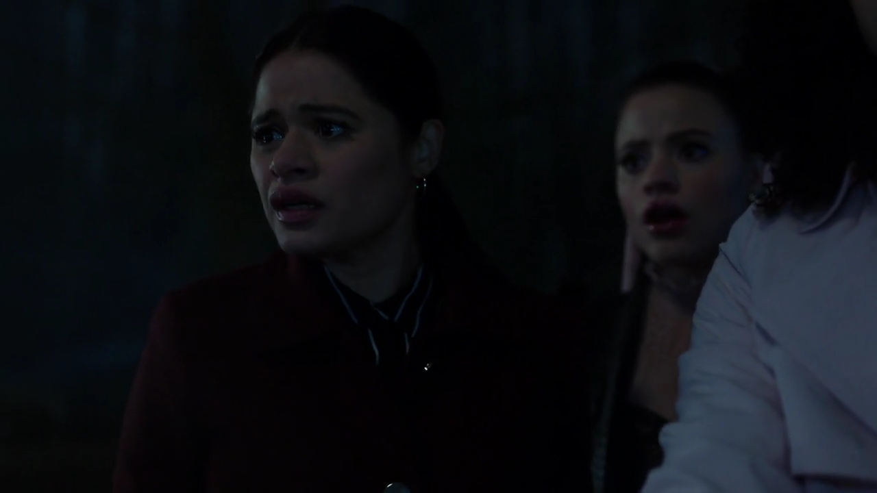 Charmed-Online-dot-nl_Charmed-1x18TheReplacement01652.jpg