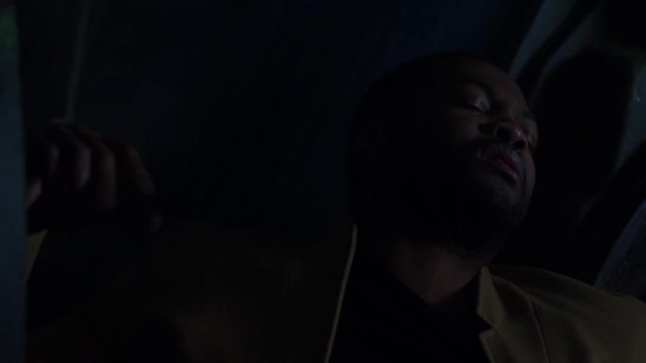 Charmed-Online-dot-nl_Charmed-1x18TheReplacement01659.jpg