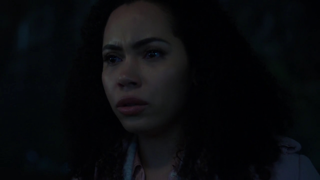 Charmed-Online-dot-nl_Charmed-1x18TheReplacement01667.jpg